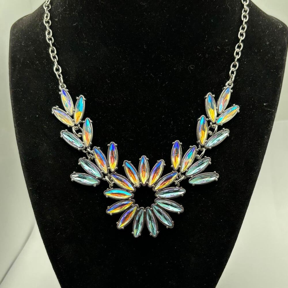 Paparazzi Crystal Vintage Necklace